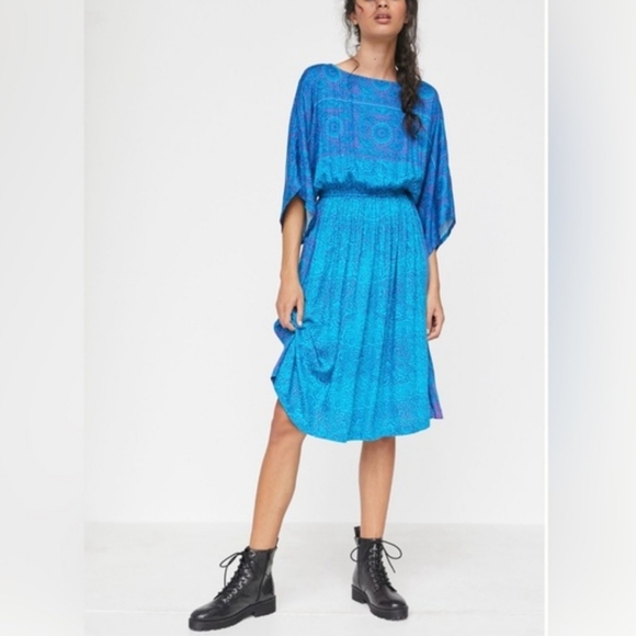 Tiny Annmarie Midi Dress Scoop Neck Batwing Sleeves Drapey Lightweight Small NWT - Picture 14 of 14